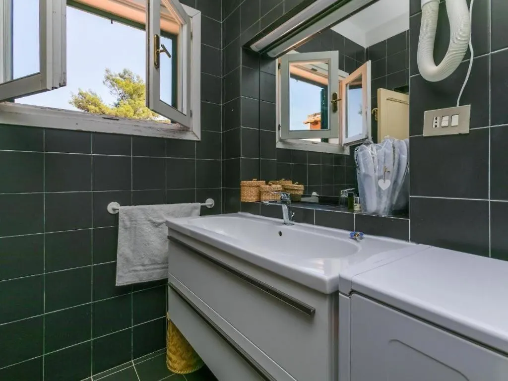 Appartamento Villa Il Sorriso Porto Santo Stefano  0*, Porto Santo Stefano (Grosseto) Italy